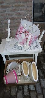 Allerlei rommelmarkt spullen, Ophalen