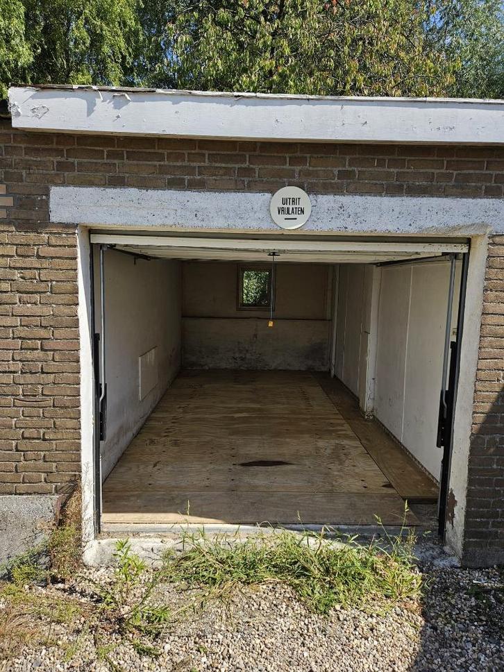 Te huur: Garagebox Waddinxveen, Huizen en Kamers, Garages en Parkeerplaatsen, Zuid-Holland