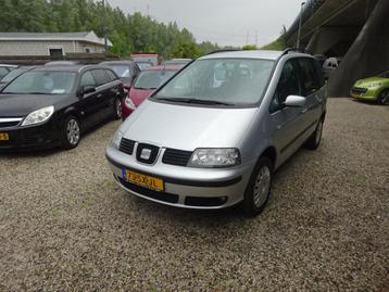 Seat Alhambra 2.0 Reference klimaat control cruise control 7 beschikbaar voor biedingen