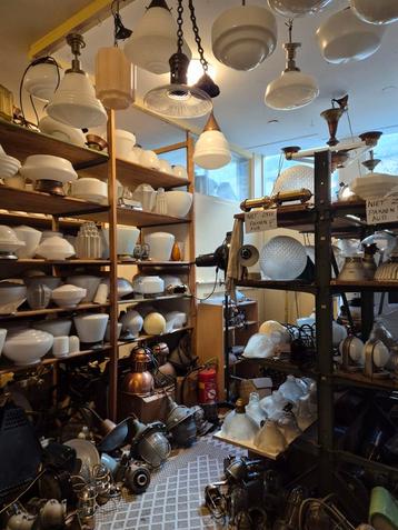 Zat. Utrecht oude wandlamp tuinlamp plafondlamp hanglamp  beschikbaar voor biedingen