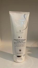 Herbalife egaliserende citrus cleanser, Sieraden, Tassen en Uiterlijk, Ophalen of Verzenden, Zo goed als nieuw, Gehele gezicht