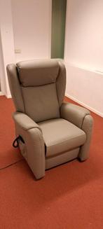 Polsteria sta-op stoel elektrisch – verstelbare fauteuil, Huis en Inrichting, Fauteuils, Ophalen of Verzenden, Zo goed als nieuw