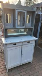 Oud antiek buffetkastje met spiegels., Ophalen