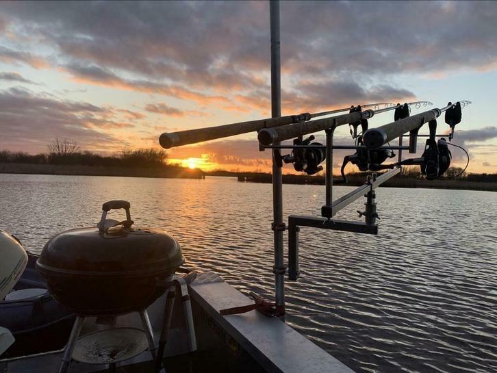 Nieuw rodpod / houder tbv montage op steek stokken ed, Watersport en Boten, Hengelsport | Karpervissen, Nieuw, Werphengel, Ophalen of Verzenden