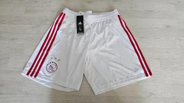 Ajax THUIS Short! Seizoen 18/19! Mt M! NIEUW! beschikbaar voor biedingen