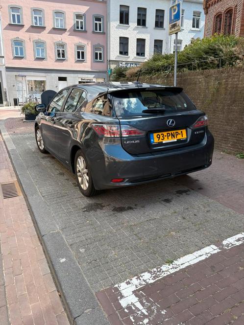 Lexus CT-H 200H 1.8 Hybrid 2011 Grijs, Auto's, Lexus, Particulier, CT-H, Hybride Elektrisch/Benzine, Euro 6, A, Hatchback, Automaat