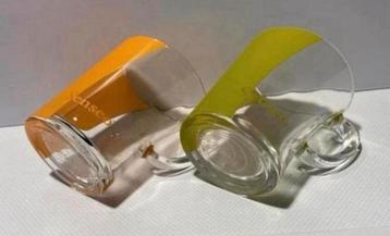2x Senseo glas met schuine kant (1x oranje & 1x groen)H.8 cm beschikbaar voor biedingen