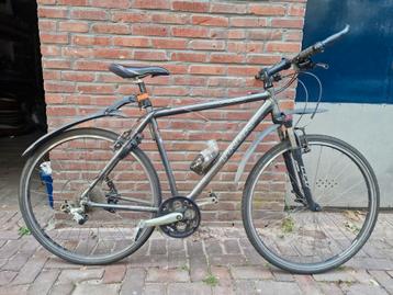 Trek fiets gravelbike
Voorzien van 3 x 8 versnellingen  beschikbaar voor biedingen