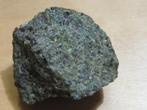min. 3x kluster ruwe edelsteen PERIDOOT (OLIVIJN)(8), Verzamelen, Mineralen en Fossielen, Verzenden, Mineraal