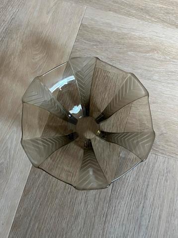 Art Deco schaaltjes rookglas beschikbaar voor biedingen