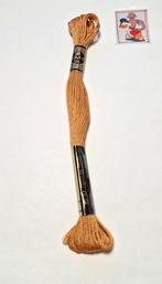 DMC mouline, bruin 436, Mulhouse, France, Ophalen of Verzenden, Borduurgaren of Zijde, DMC