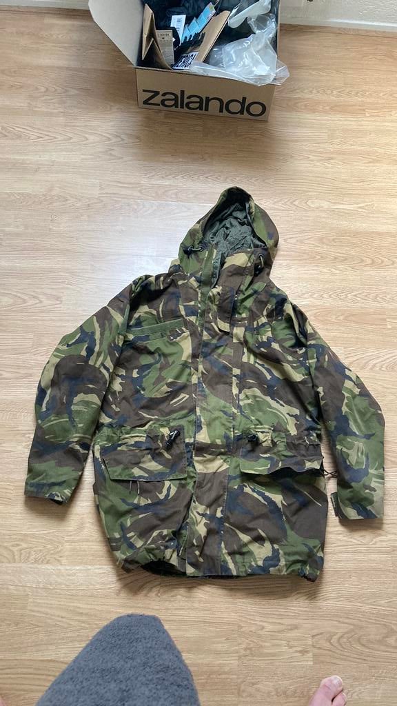 Regenjas / Bilaminaat Defensie | Woodland, Verzamelen, Militaria | Algemeen, Ophalen of Verzenden, Landmacht, Nederland, Kleding of Schoenen