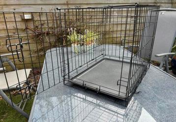 Honden benches 60x 40 x 40 ophalen in Heesch of Eindhoven beschikbaar voor biedingen