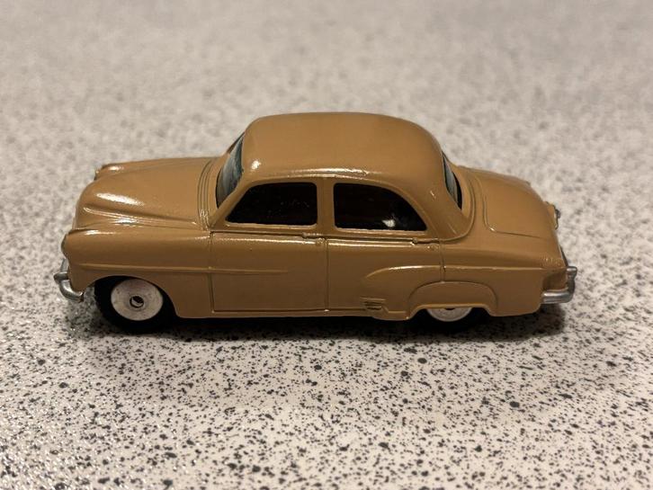 Vauxhall Velox van Dinky Toys, Hobby en Vrije tijd, Modelauto's | 1:43, Zo goed als nieuw, Auto, Dinky Toys, Ophalen of Verzenden