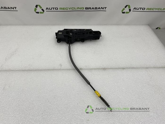 Portiergreep 4Deurs links-voor van een Audi A4, Auto-onderdelen, Carrosserie en Plaatwerk, Gebruikt, -, -, Ophalen of Verzenden