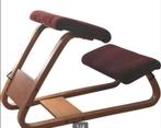 2 scandinavische Ergonomisch krukken, Huis en Inrichting, Barkrukken, 2 krukken, Ophalen, Zo goed als nieuw, Hout