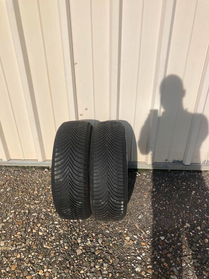 Michelin Alpin 5 205/55 R19 97H XL, Auto-onderdelen, Banden en Velgen, Band(en), Winterbanden, 19 inch, 205 mm, Personenwagen
