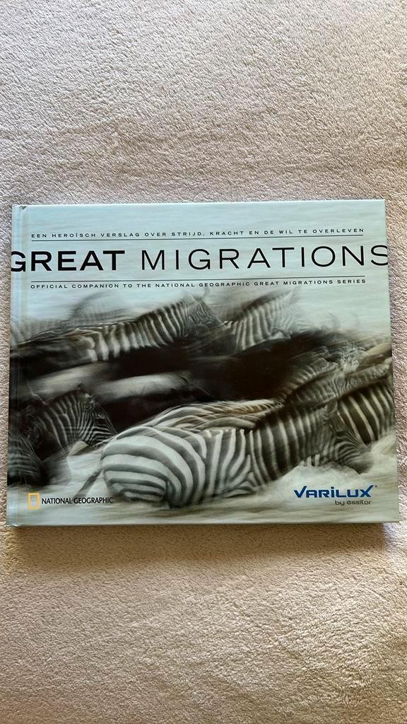 National Geographic - Grote dierentrek., Boeken, Wetenschap, Zo goed als nieuw, Natuurwetenschap, Ophalen of Verzenden