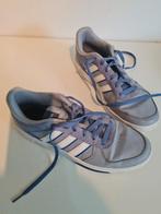 Adidas Courtbeat Gympen Maat 42 2/3, Kleding | Dames, Schoenen, Adidas, Ophalen of Verzenden, Gedragen, Sneakers of Gympen