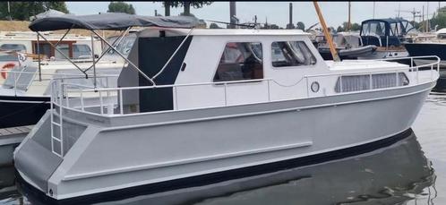 Prachtige salon kruiser! 10.2x3, Watersport en Boten, Motorboten en Motorjachten, Zo goed als nieuw, Staal, Diesel, 50 pk of meer