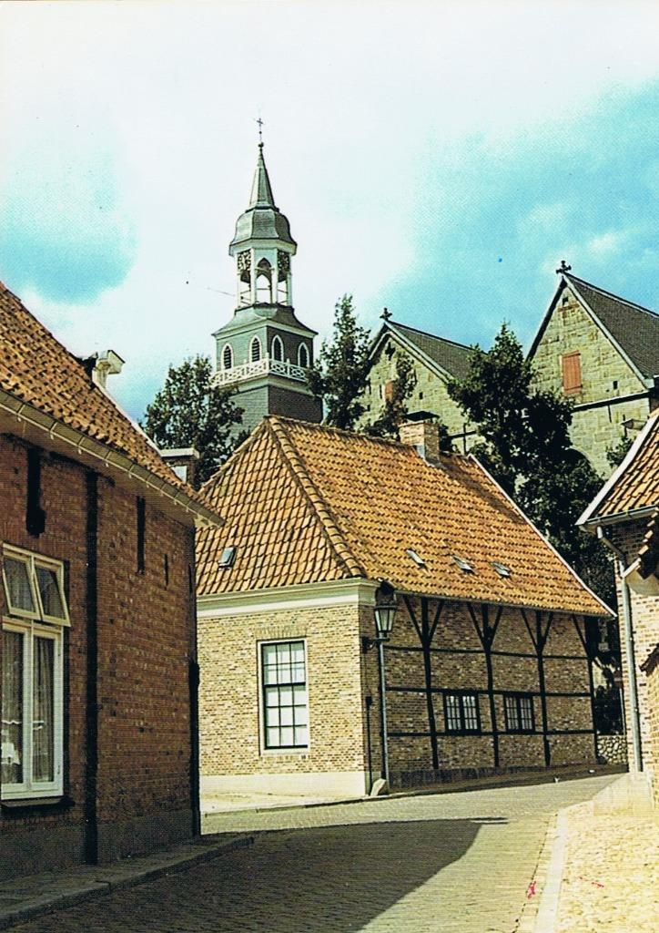 Ootmarsum, De Oude Wehme - 1982, Verzamelen, Ansichtkaarten | Nederland, Ongelopen, Overijssel, 1980 tot heden, Verzenden