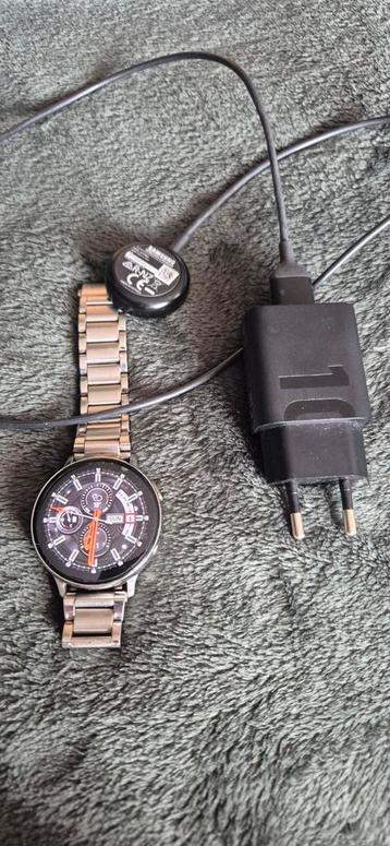 Samsung Smartwatch Active 2 met lader beschikbaar voor biedingen
