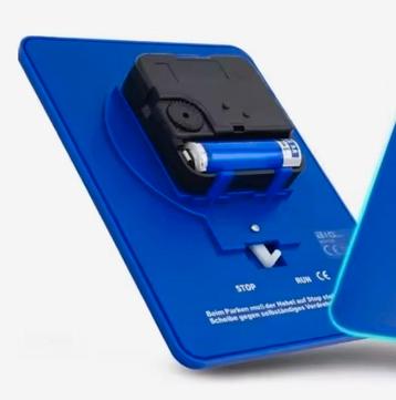 Parkeerschijf met lopende meter beschikbaar voor biedingen