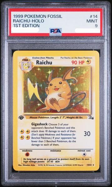 PSA 9 - Raichu Holo #14 1st Edition (1999 Pokemon Fossil) beschikbaar voor biedingen