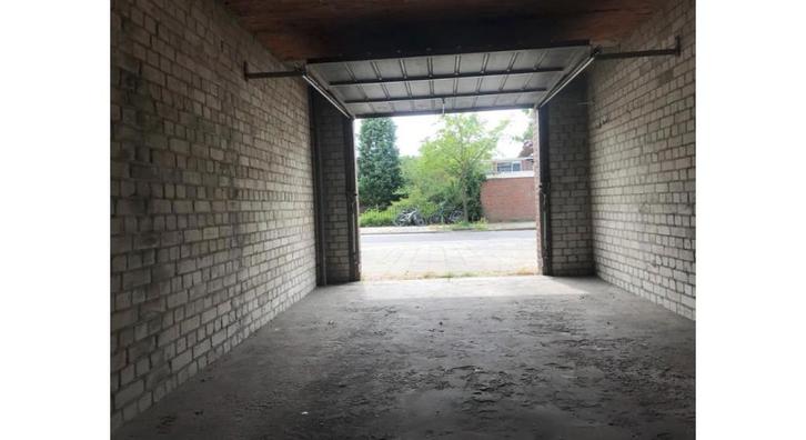 Garagebox te huur Utrecht overvecht opslag ruimte ZZP -20 m², Auto diversen, Autostallingen en Garages