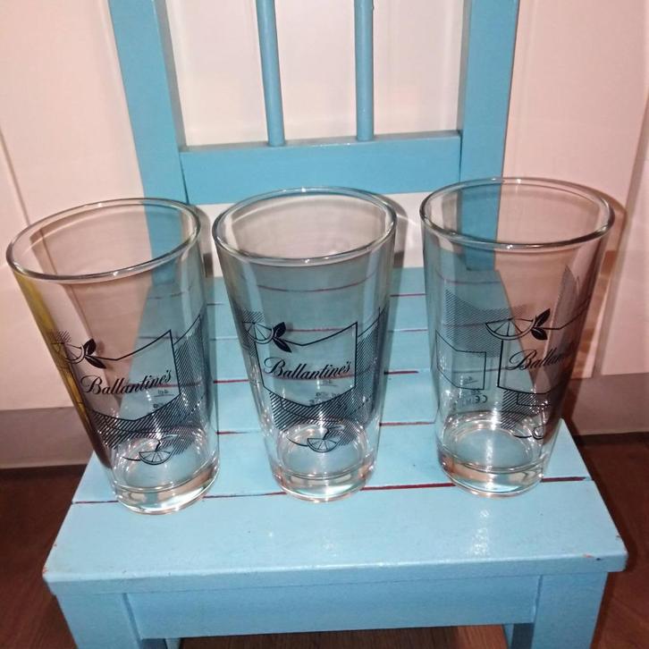 Ballantine's glazen 3 stuks, Verzamelen, Glas en Borrelglaasjes, Zo goed als nieuw, Overige typen, Ophalen