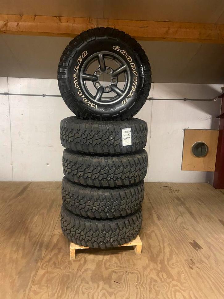Land Rover Defender OFFROAD Wielenset | Goodyear Wrangler, Auto-onderdelen, Banden en Velgen, Band(en), All Season, 285 mm, Terreinwagen
