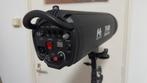 Falconeyes TF-601 Studioflitser, Ophalen, Zo goed als nieuw, Lamp of Flitsset