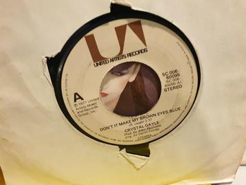 Crystal Gayle - Don't it make my Brown eyes Blue (f2) beschikbaar voor biedingen
