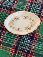 Wedgwood MIRRABELLE bord, Antiek en Kunst, Antiek | Servies los, Ophalen of Verzenden