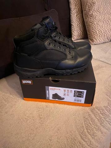 Magnum viper pro 5.0 waterproof werkschoenen beschikbaar voor biedingen