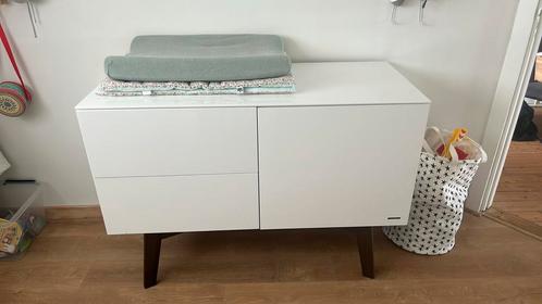 Complete kidsmill sixties kamer commode kast en bed, Kinderen en Baby's, Kinderkamer | Complete kinderkamers, Zo goed als nieuw