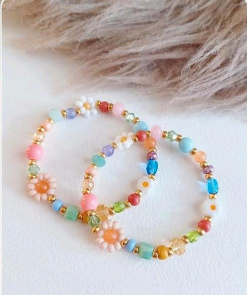 Nieuw! Super schattige armbandjes van diverse soorten kralen, Sieraden, Tassen en Uiterlijk, Kindersieraden, Nieuw, Armband, Ophalen of Verzenden