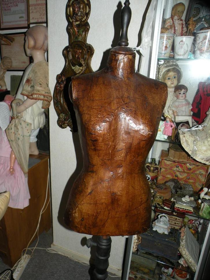Fraaie Antieke Paspop / Torso op Stander., Antiek en Kunst, Curiosa en Brocante, Ophalen