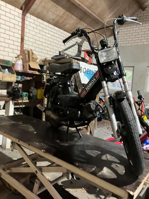 Tomos 65 cc, Fietsen en Brommers, Brommers | Tomos, Zo goed als nieuw, Ophalen
