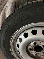 Mercedes Benz Vito wielen me Michelin Agilis 205/55R16C 107T, Ophalen, Bestelwagen, 16 inch, Banden en Velgen