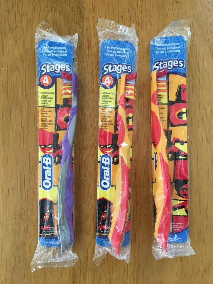 The Incredibles tandenborstels (3 stuks) [nieuw], Verzamelen, Disney, Nieuw, Ophalen of Verzenden
