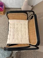 Rotan stoel met zwart frame, Huis en Inrichting, Stoelen, Ophalen, Gebruikt, Zwart, Metaal