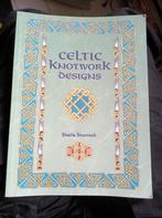 Celtic knotwork designs Sheila Sturrock, Geschikt voor kinderen, Sheila Sturrock, Ophalen of Verzenden, Zo goed als nieuw