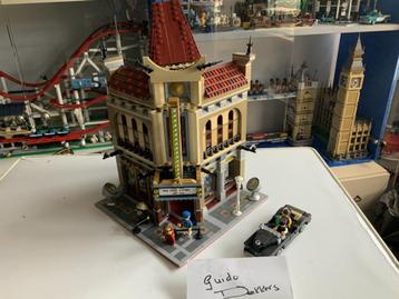 LEGO Creator Expert Palace Cinema 10232 beschikbaar voor biedingen