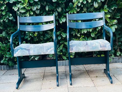 VINTAGE DEENSE DESIGN EETKAMERSTOELEN FARSTRUP MØBLER, Huis en Inrichting, Stoelen, Gebruikt, Twee, Stof, Blauw, Ophalen of Verzenden