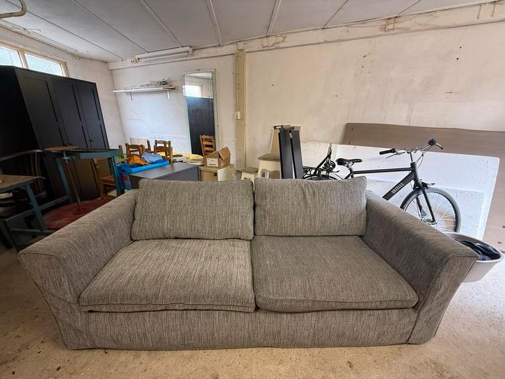 Piet Klerkx Bank - Lichtgrijs - Ophalen!, Huis en Inrichting, Banken | Bankstellen, Gebruikt, Rechte bank, Tweepersoons, 150 tot 200 cm