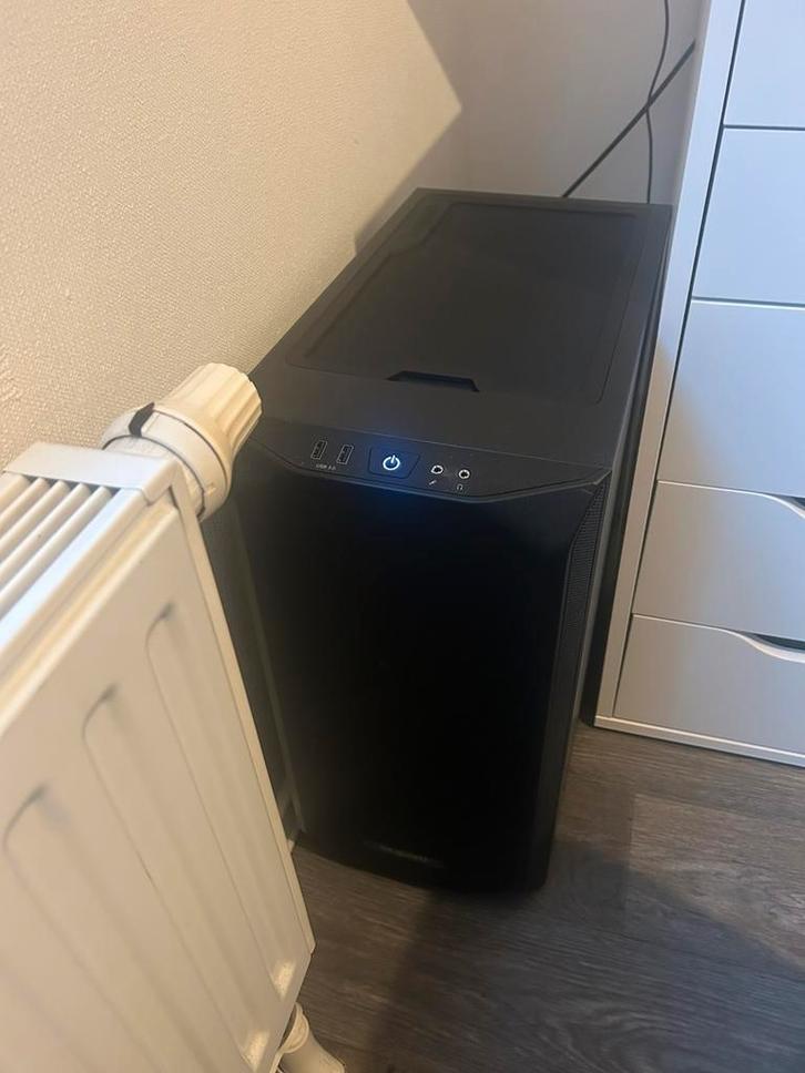 Gaming PC – Ryzen 7 5800X3D | RTX 4060 | 64GB RAM | 2TB SSD, Spelcomputers en Games, Games | Pc, Zo goed als nieuw, 1 speler, Ophalen