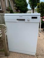 Siemens vaatwasser met storing gratis!, Witgoed en Apparatuur, Vaatwasmachines, Ophalen, Zo goed als nieuw, Vrijstaand, 45 tot 60 cm