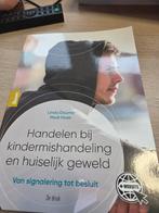 Handelen bij kindermishandeling en huiselijk geweld, Boeken, Linda Douma, Medi Hoes, Zo goed als nieuw, Gamma, HBO