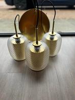 Moderne hanglamp met 3 glazen bollen, Huis en Inrichting, Lampen | Hanglampen, Ophalen of Verzenden, Zo goed als nieuw, Glas, Minder dan 50 cm